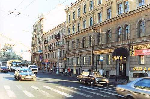 Rent elite flats in Russia